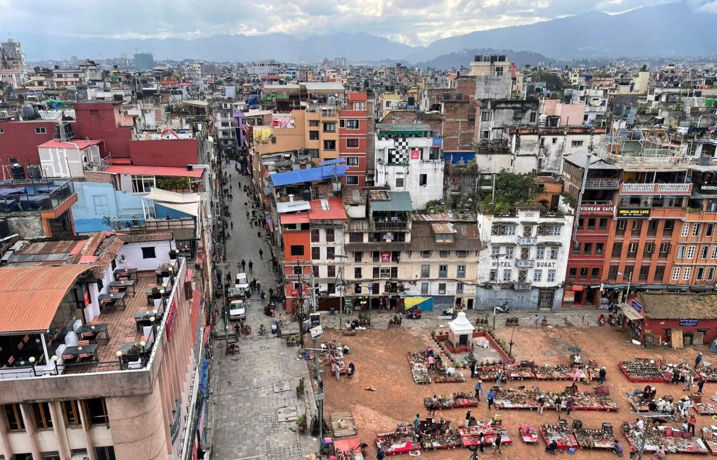 カトマンズの観光とパタン　冒険の旅